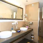 Hotel Hindenburglinde 4*