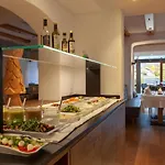 Hindenburglinde Hotel