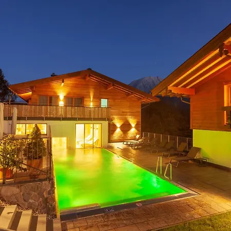Hindenburglinde 4*